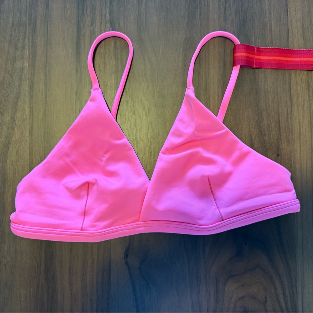 Left on Friday Sweet Victory Top. Size Small. Neon Pink.